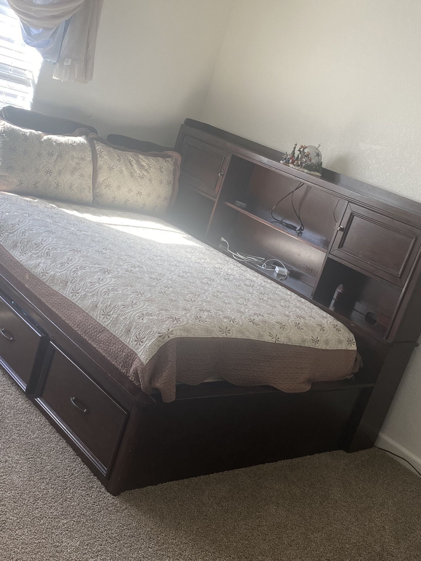 Full Size Bed With Desk And Tv Stand 