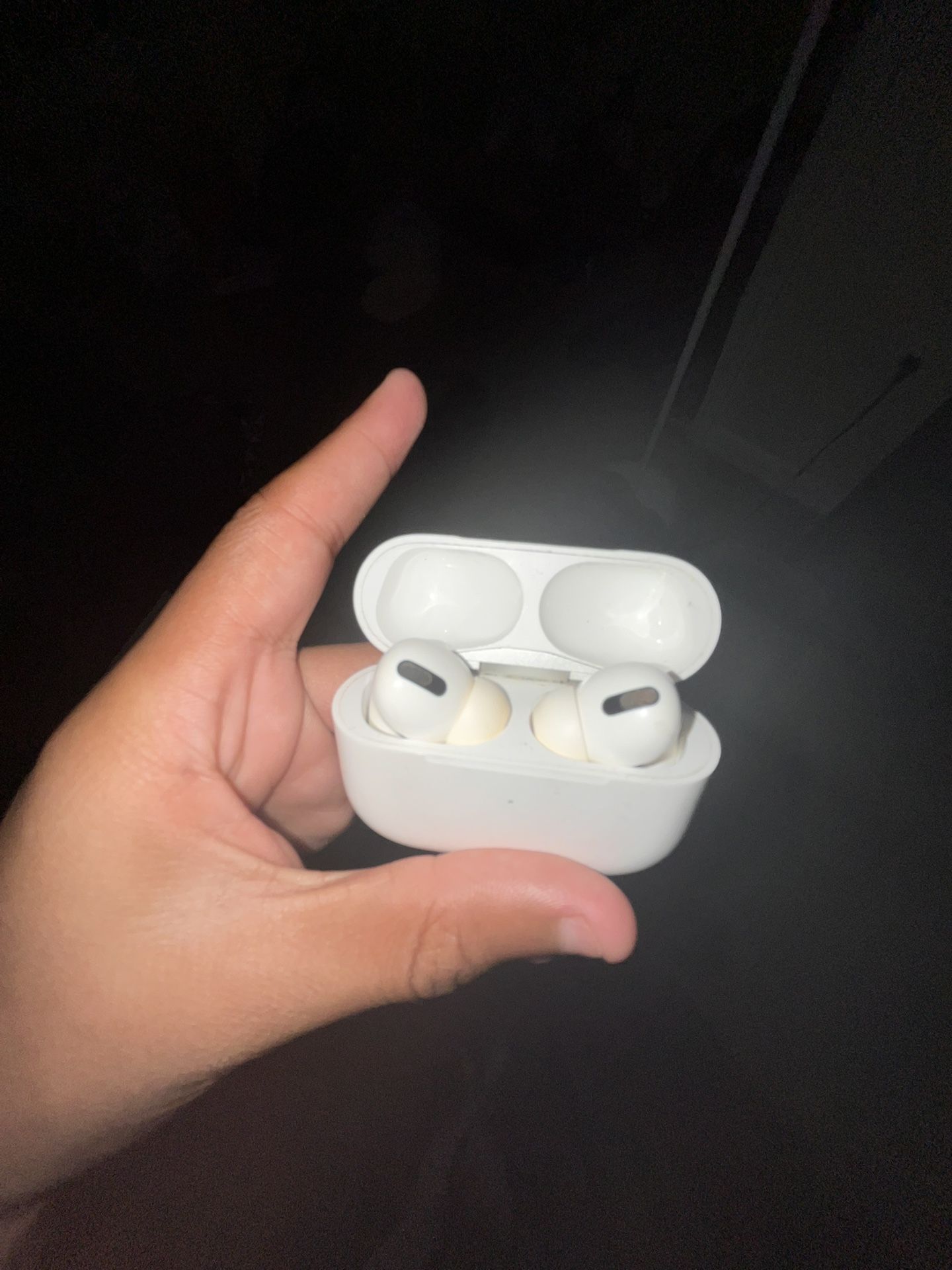 Apple Air Post, Slightly Worn But Dirt Cheap For Air Pods