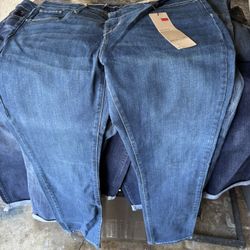 Women Levi Jeans & Gap Jeans 