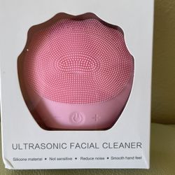 Sonic Facial Cleansing Brush, Soft Silicone Waterproof Face Cleanser Bamboo Charcoal Wireless Charging Travel Size Massager for Skin Exfoliation, Deep