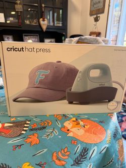 Brand new cricut hat press