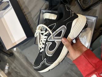 Dior B30