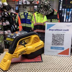 20V MAX Cordless 1/2 Gal. Wet/Dry Portable Vacuum (Tool Only)