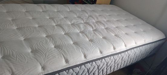 Queen bed