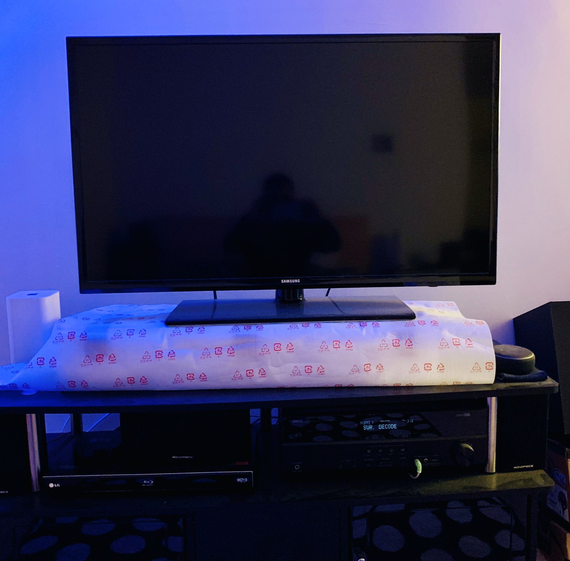 $200-Samsung 5000 UN39FH5000F 39" 1080p LED-LCD HDTV OBO