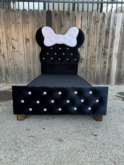 Minnie Bed