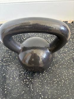 Cast Iron Kettlebell 35 lb