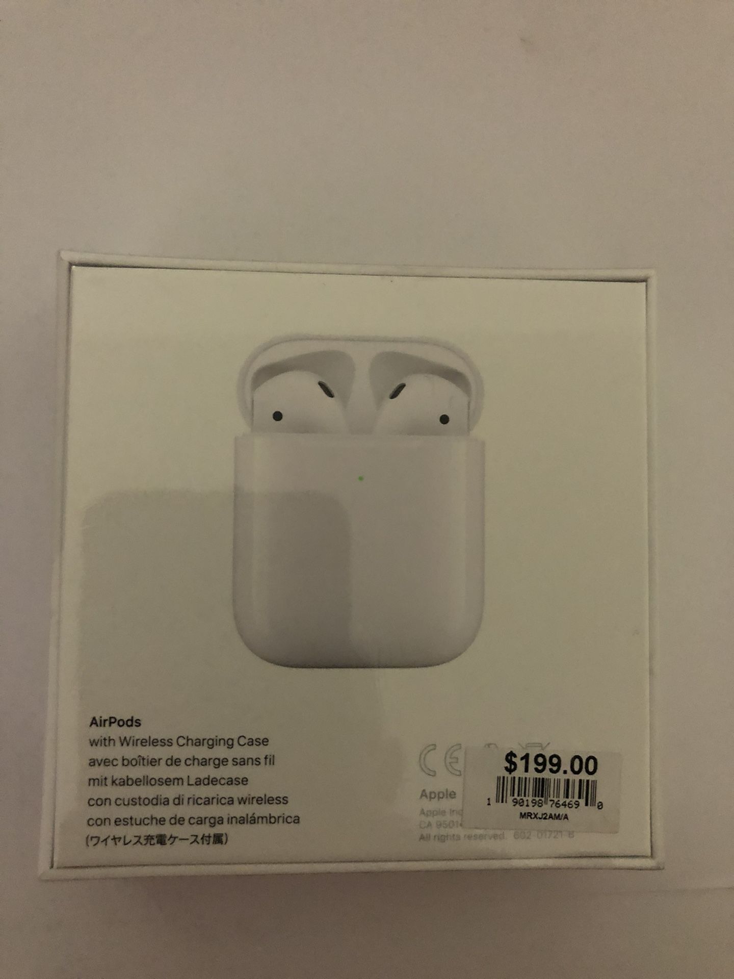 AirPods 2 brand new wireless charging case