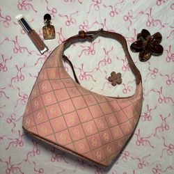 Dooney and Bourke bag