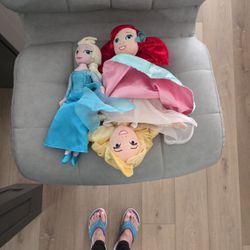 Disney Princess Dolls See Description