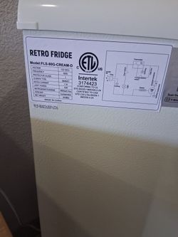 Retro Fridge model FLS-80G-