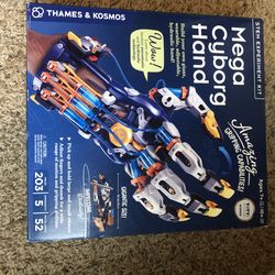 Thames & Kosmos - Mega Cyborg Hand STEM Kit - Brand New & Sealed