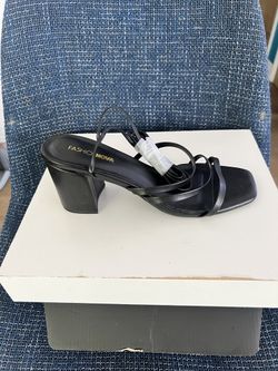 New Fashion Nova Black Strappy Heels – Size 8 US WOMENS