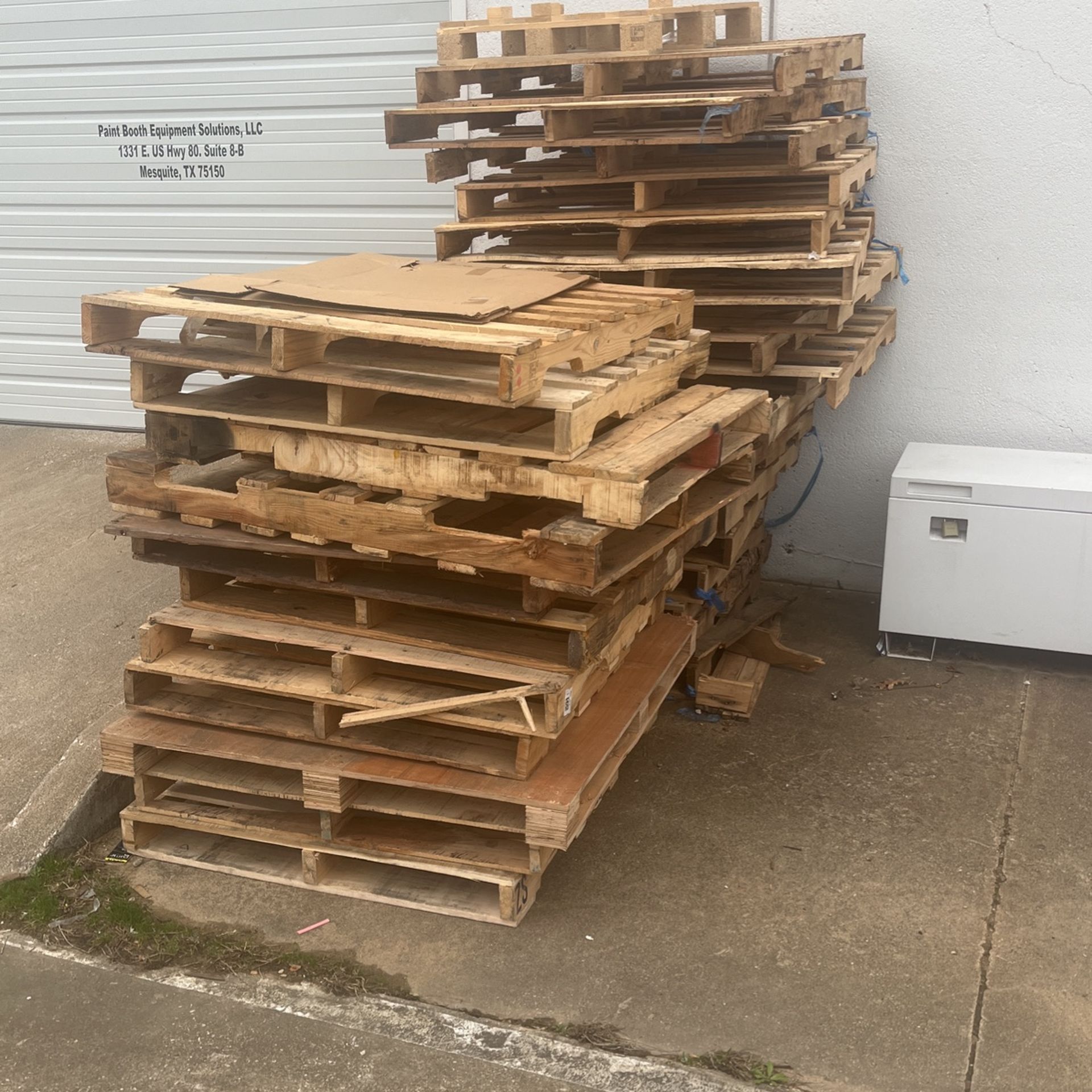 Free Pallets