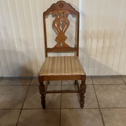 $60 Vintage Dining Chairs 1920’s