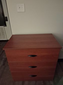 3-Drawer Wood Dresser Cherry Finish