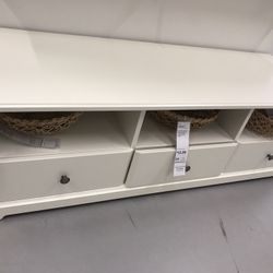 TV Stand With Shelves