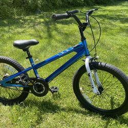 Never Used Total Baby Kids Size 20 Bike 