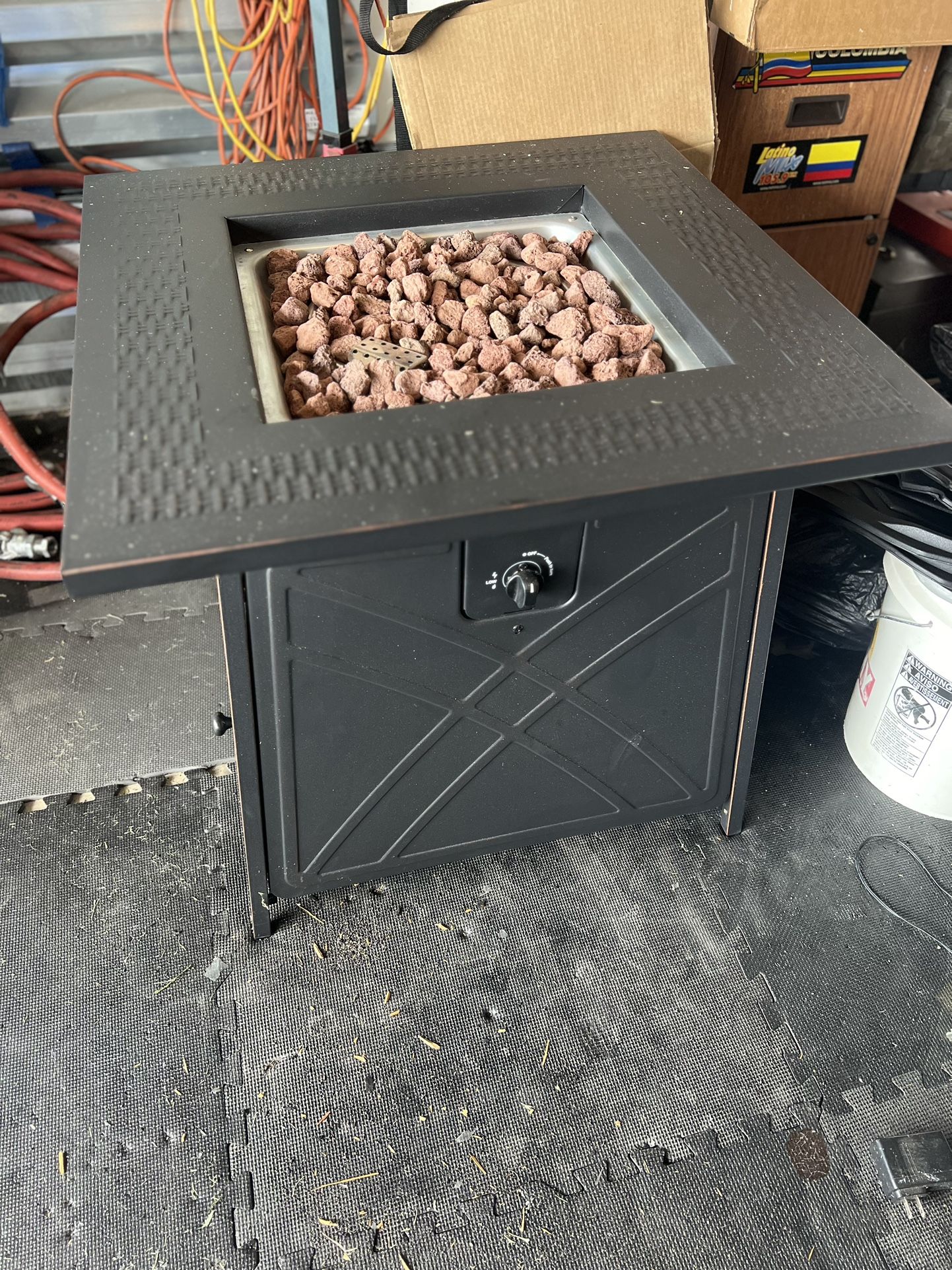 Fire Pit W/ Propane Tank