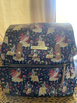 Snow White Petunia Pickle Bottom Diaper Bag