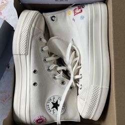 Converse Chuck Taylor Hi tops Women