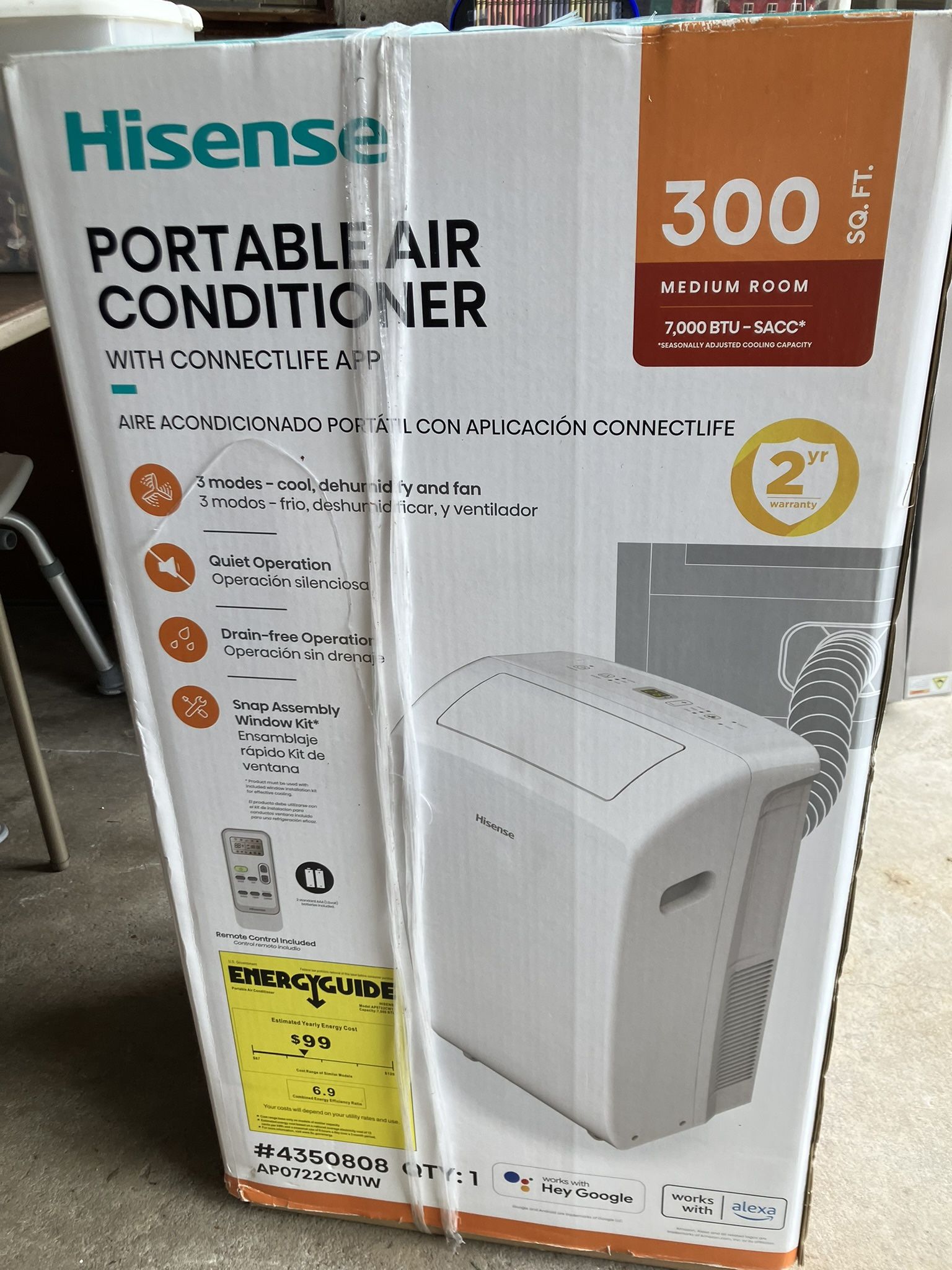 Hisense portable air conditioner 7000 BTU w/ box Model# AP0722CW1W Uses connectlife app has 3 modes, made for a medium room 300sq FT 
