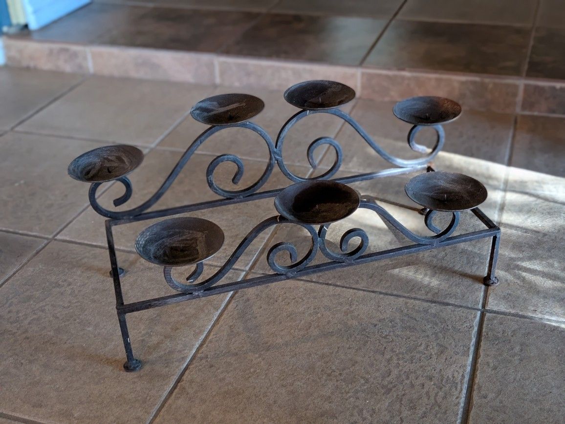 Wrought iron Candle Holder - Rustic 7 Pillar Candles