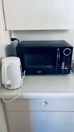 MOVING SALE- MUST GO ASAP- PICK UP ONLY - HONOLULU AREA