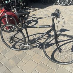 Cannondale hybrid city bike road bike 26 inch rims