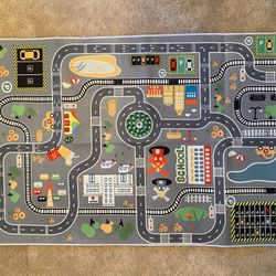 Kids Car Mat  4ft X 32 Inches 