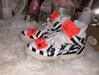 Off White
