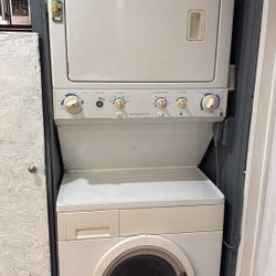 Frigidaire Washer And Dryer 