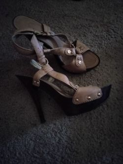 Jessica Simpson cute shoes! Size 6