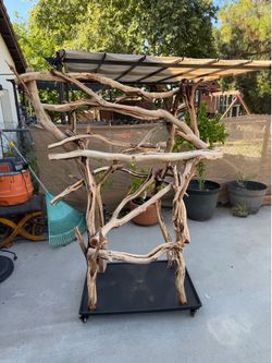 Custom Natural Manzanita Wood Bird Tree / Climbing Stand – Large Parrots & Macaws