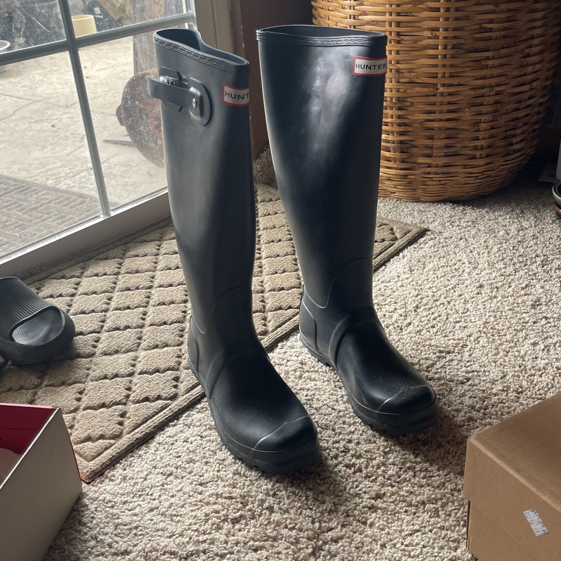 Hunter Rain Boots Size 8