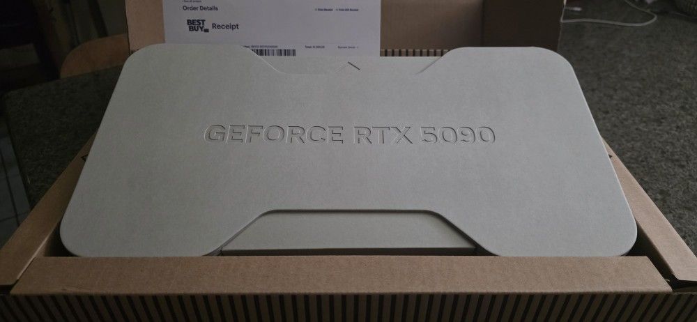 Nvidia RTX 5090 Founders Edition