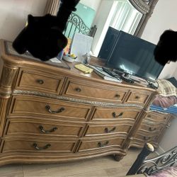 Dresser, Mirror And 2 Night Stands
