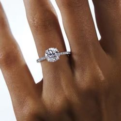 *** 3.02 Carat IGI Certified Lab Grown Round Diamond Ring  18k White Gold