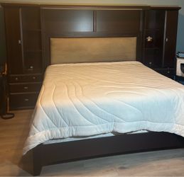 DeFehr California King Bedroom Set – Bed, Dresser, Mirror & Armoire