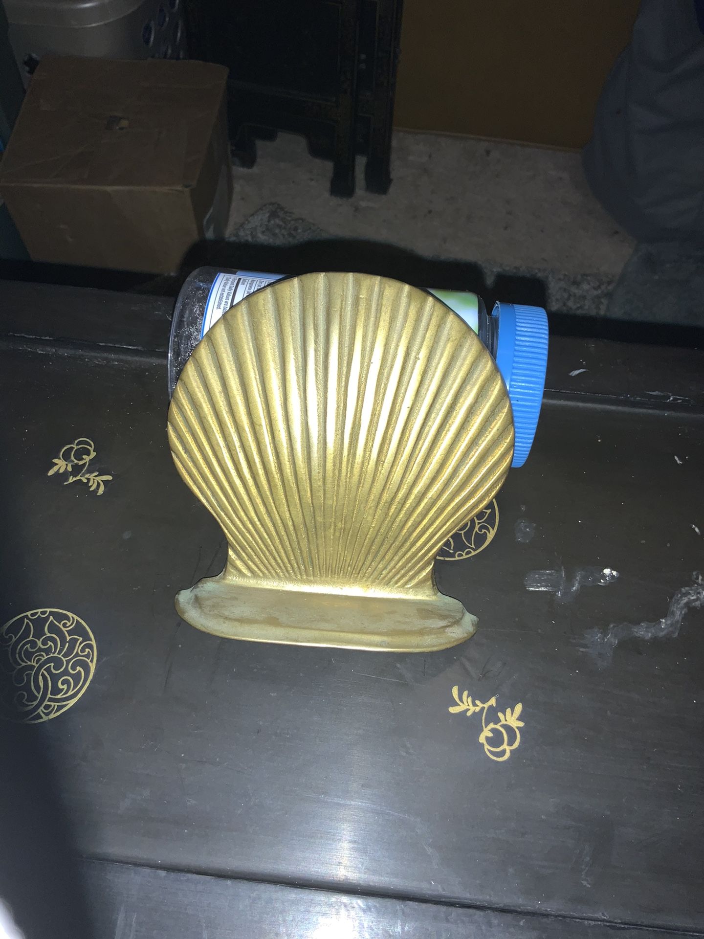 Breath She Sell Book End