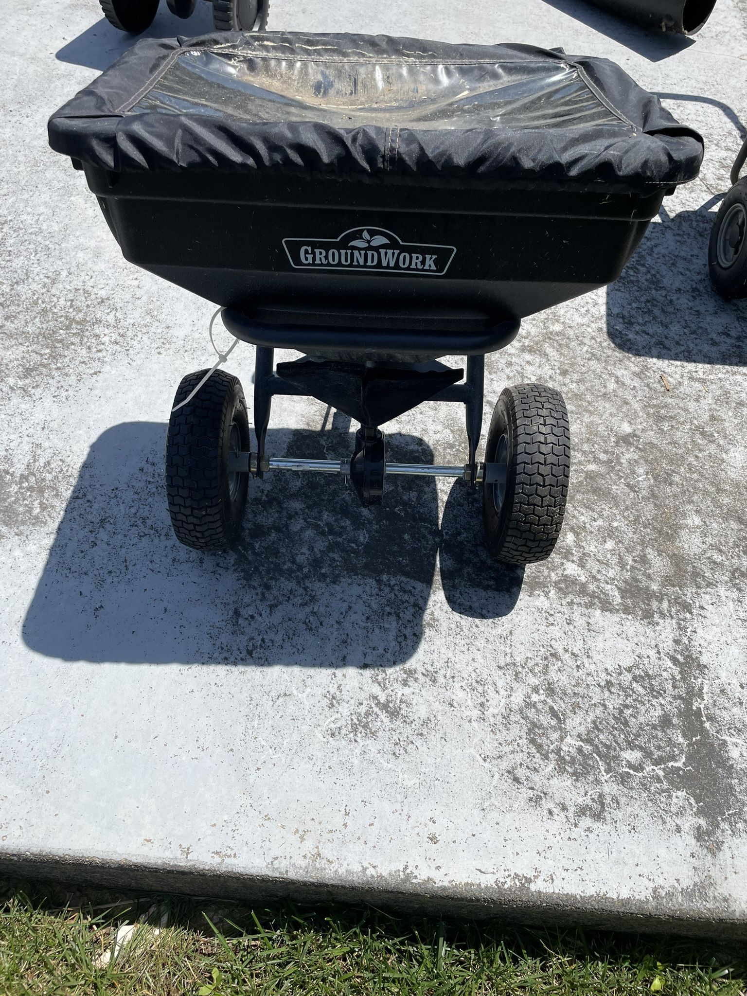 Tow-Behind Lawn Spreader – GroundWork