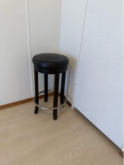 Black bar stool