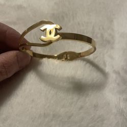 Gold Plated Fashion Bracelet