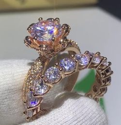 Wedding ring/engagement ring