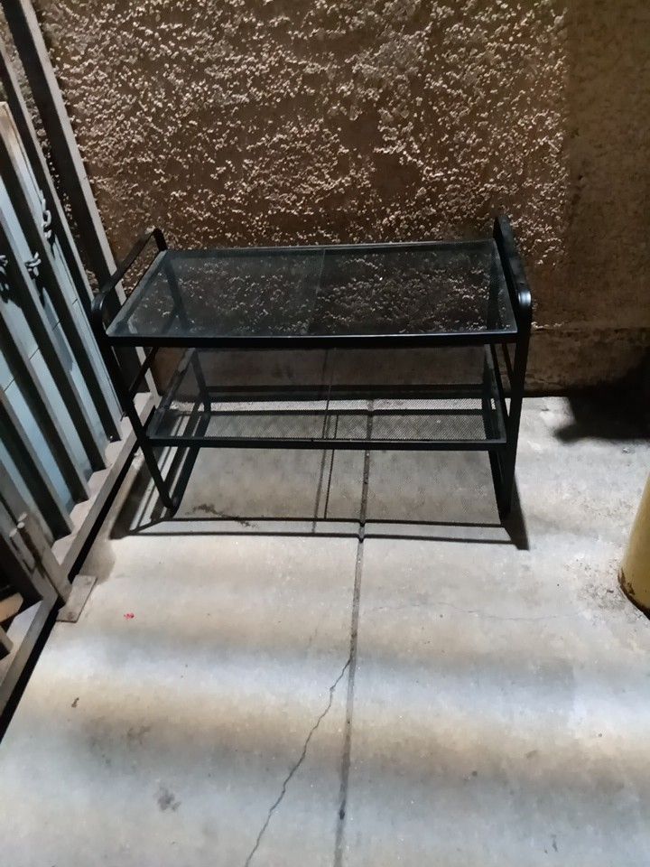 Shoe rack $10