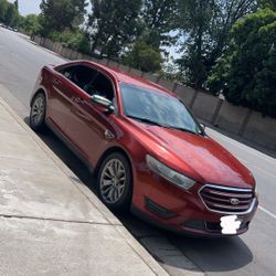 2014 Ford Taurus