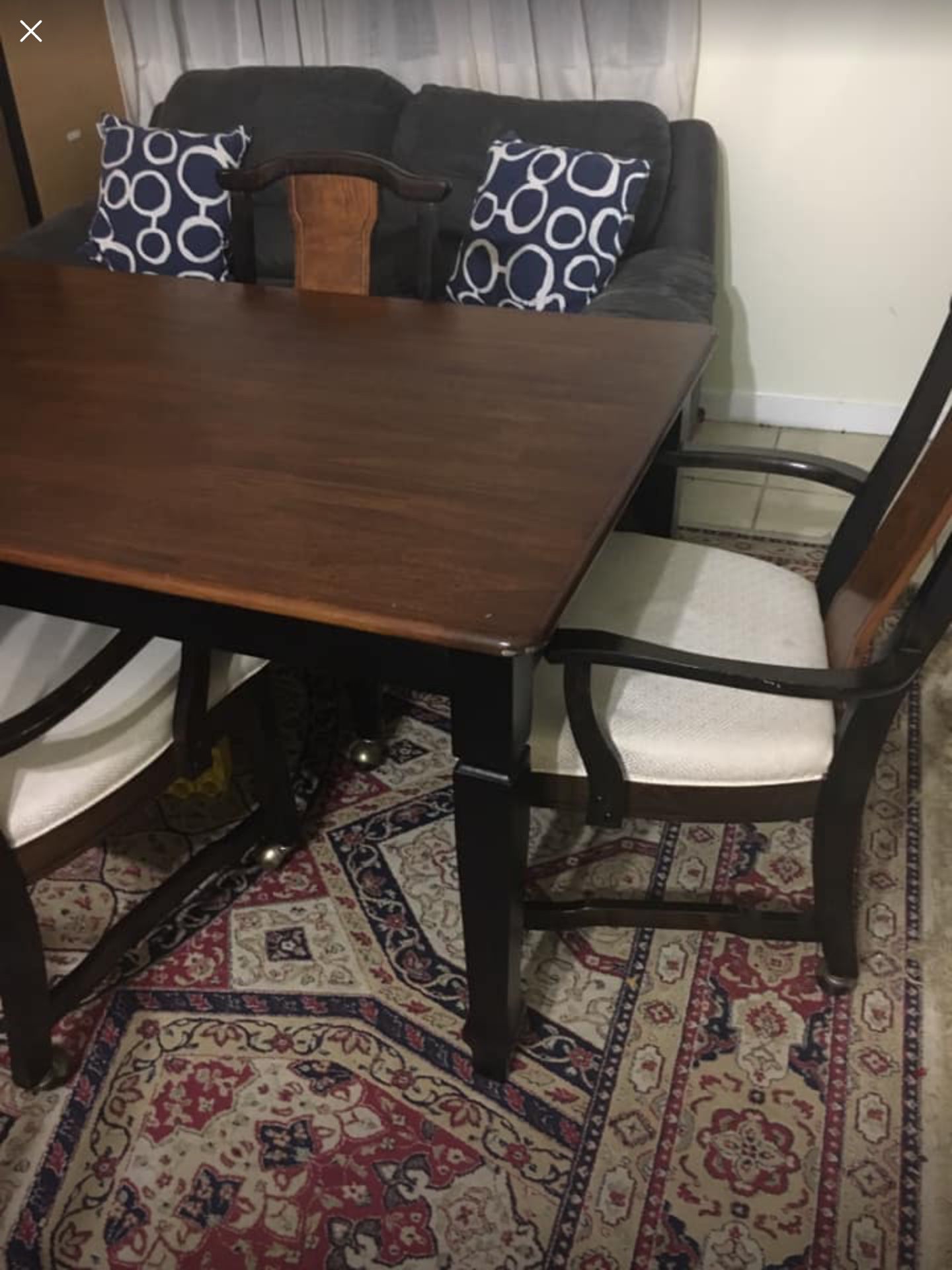Antique 4 chairs with table