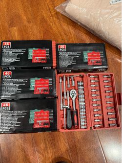 Egofine 46 Pieces 1/4 inch Drive Socket Ratchet Wrench Set, with Bit Socket Set Metric and Extension Bar for Auto Repairing and Household, with Storag