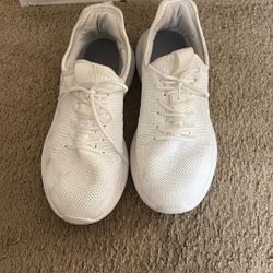 white 40.5/9/9.5 womens shoes