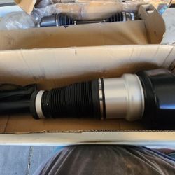 Mercedes Benz Front Strut S Class W211